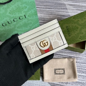 Gucci Wallets 235